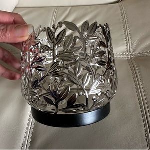 🆕 Bath & Body Works 3 Wick Candle Holder- NWT